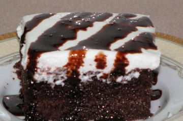 Ağlayan Kek Tarifi ve Malzemeleri Ağlayan Kek Tarifi ve Malzemeleri